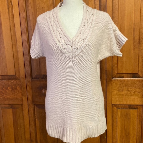 Kenzie Mixed Fabric Cable Knit Pink V-neck Sweater Medium - Picture 1 of 11